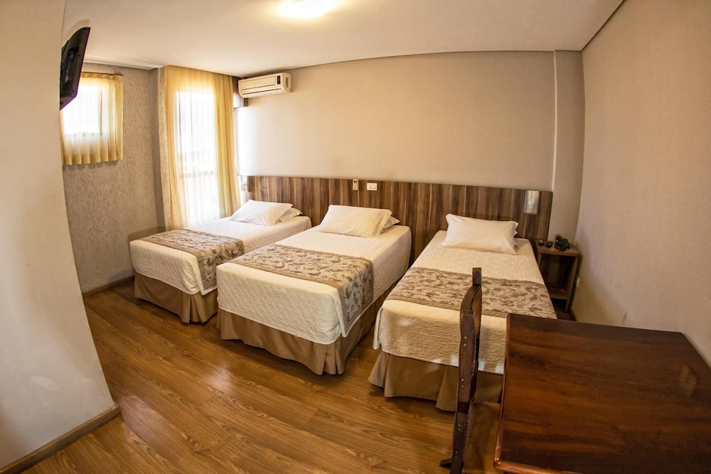 Hotel Campo Largo 7/53