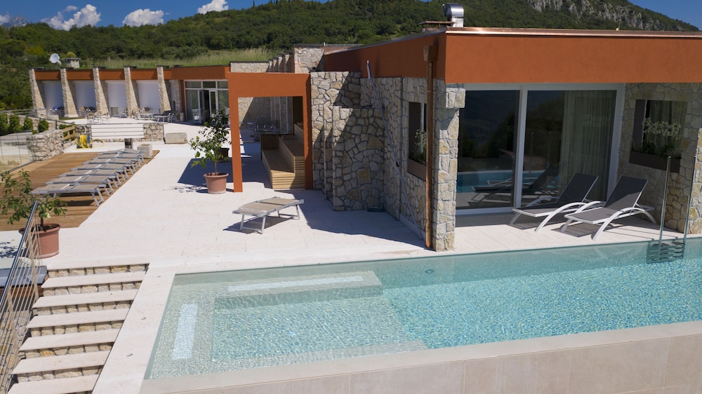 Golf Hotel Ca' Degli Ulivi 38/72