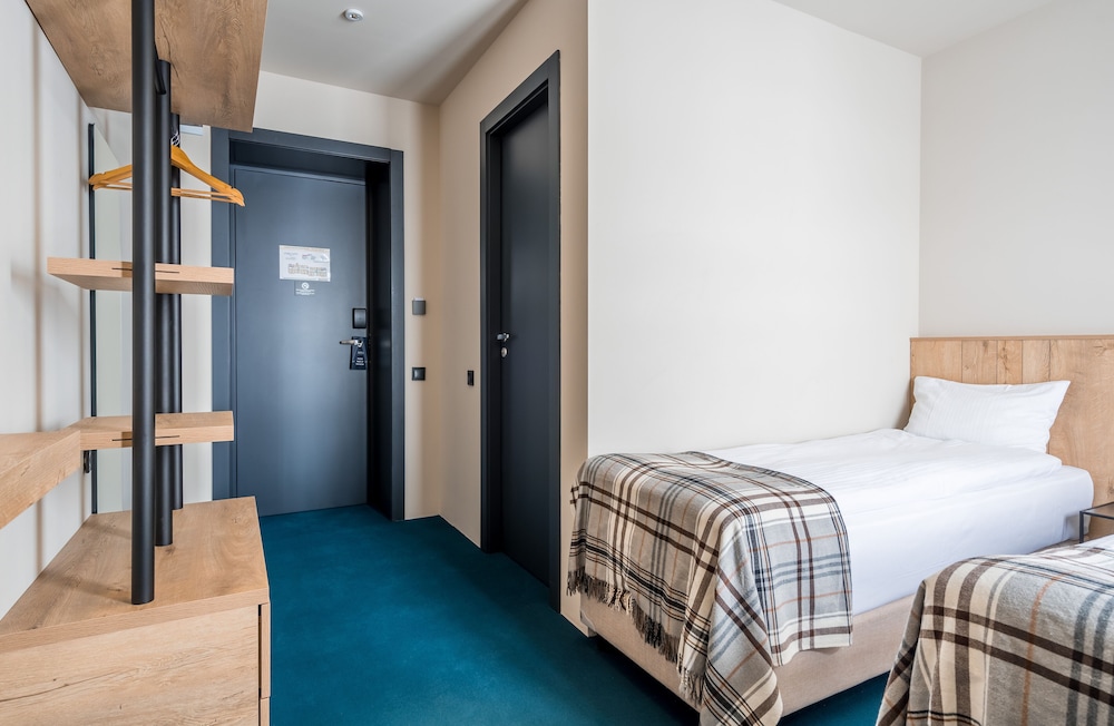 Alpina Hotel 15/50