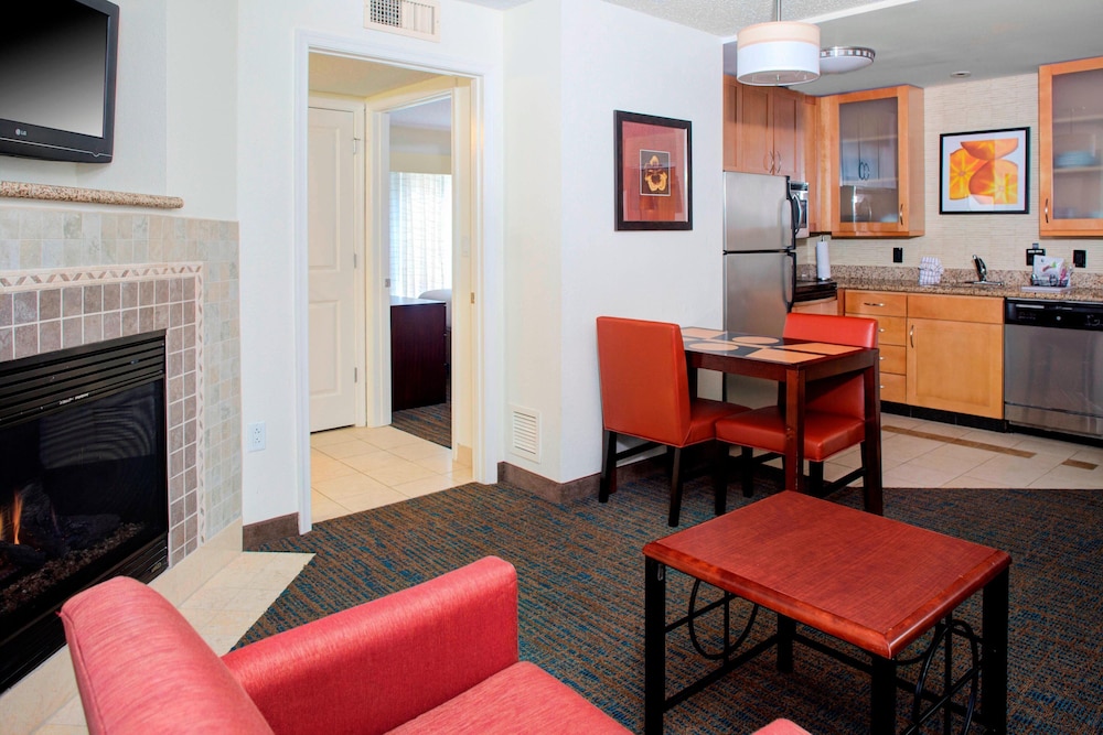 Residence Inn Marriott Chester 19/24