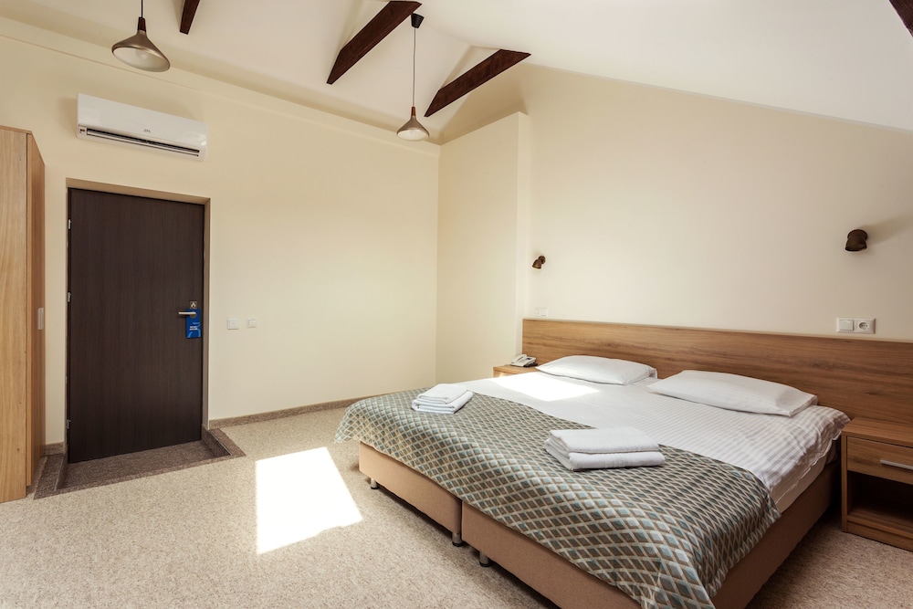 Old Town Trio Hotel 13/54