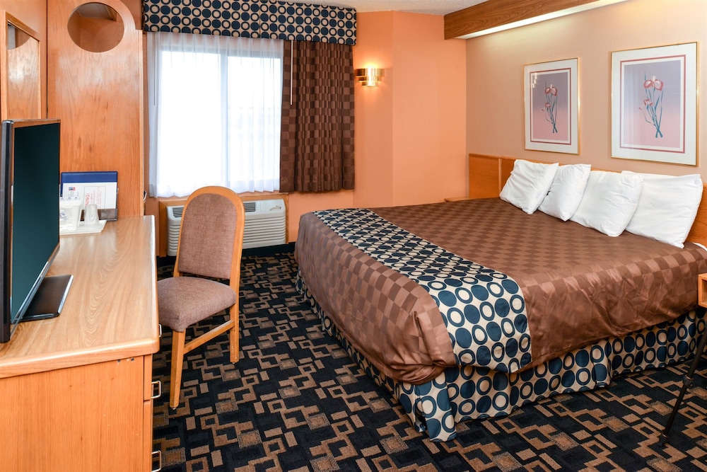 AmericInn by Wyndham Rawlins 14/31