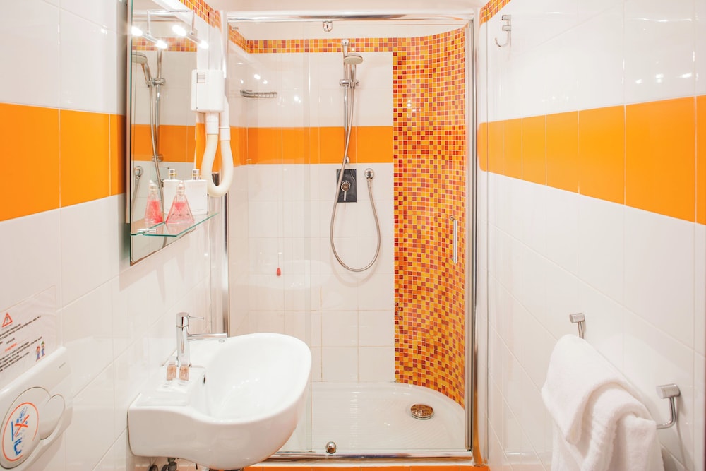 Albergo La Piazzetta 49/50