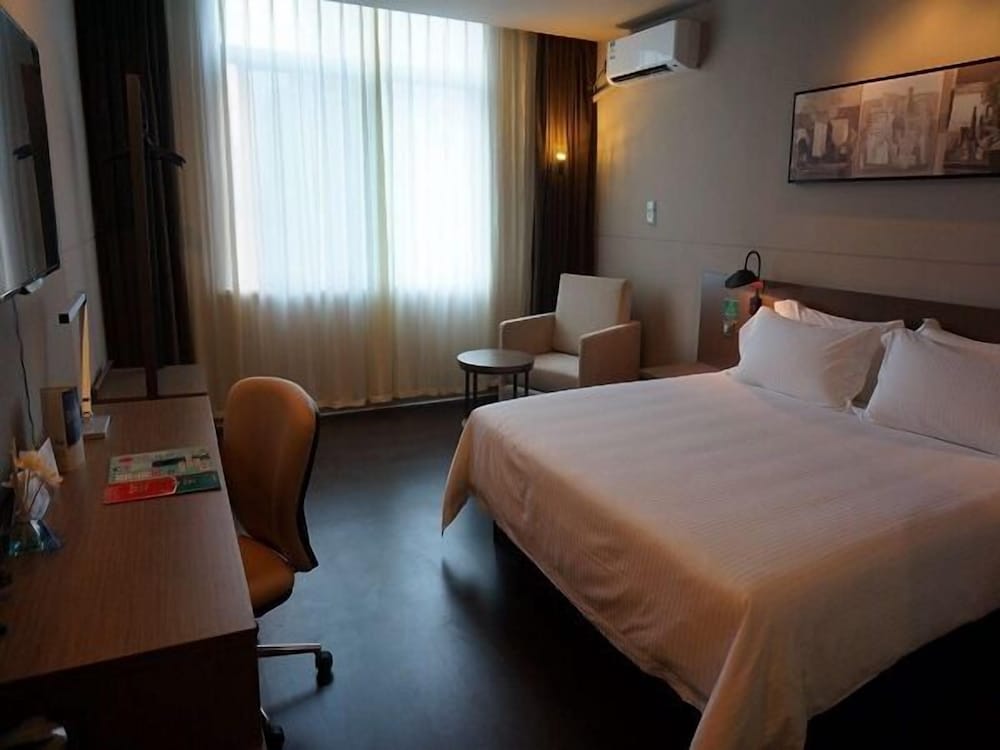 Jinjiang Inn Naning Chaoyang Square Renmin Park 23/35