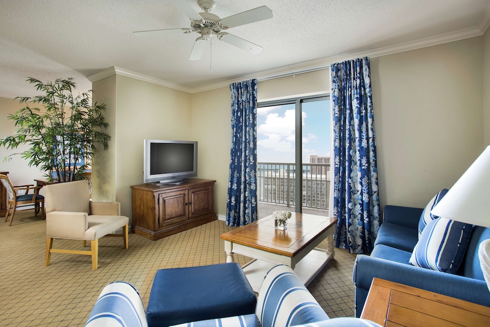 Royale Palms Condominiums 31/49