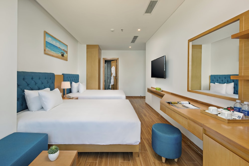 Seashore Hotel & Apartment 14/66