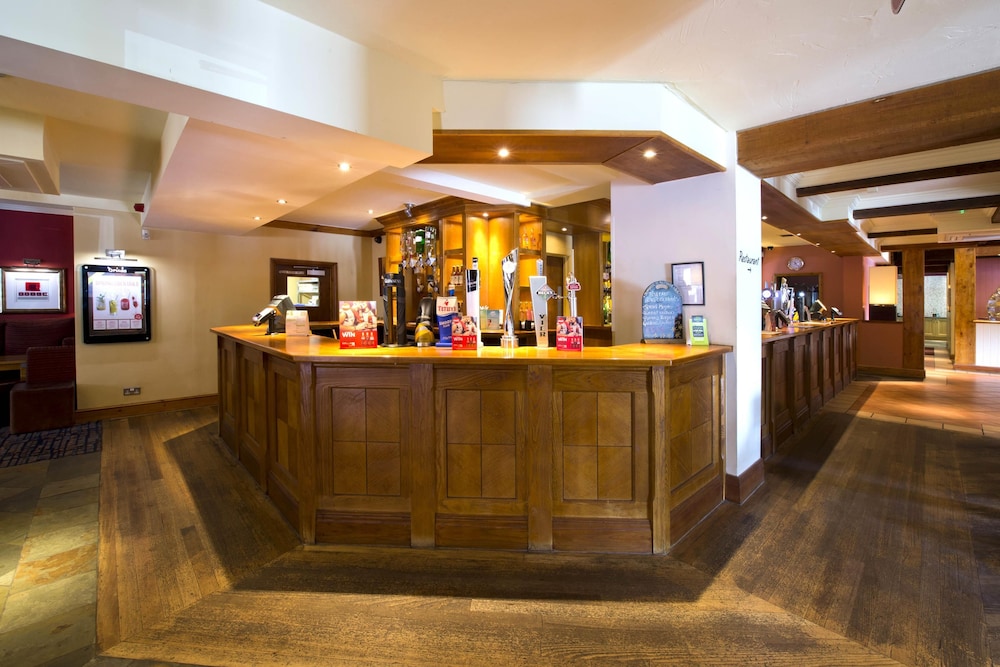 Premier Inn Christchurch West 7/60