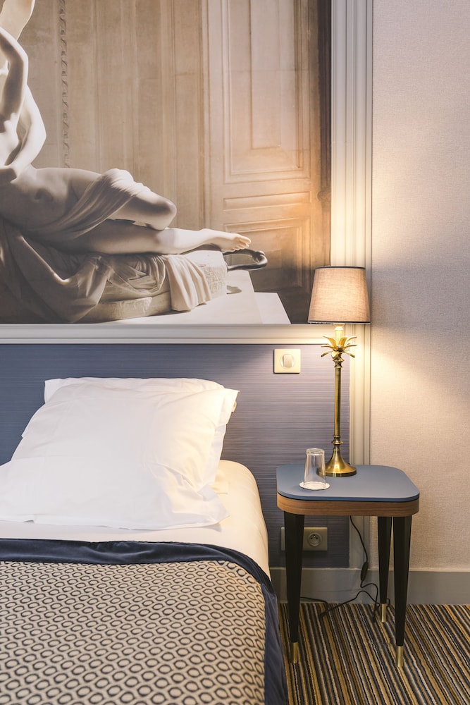 Hotel Saint Christophe 10/68