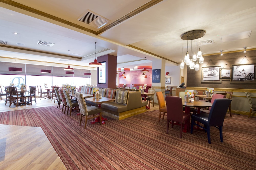 Premier Inn Bristol City Centre Lewins Mead 43/54