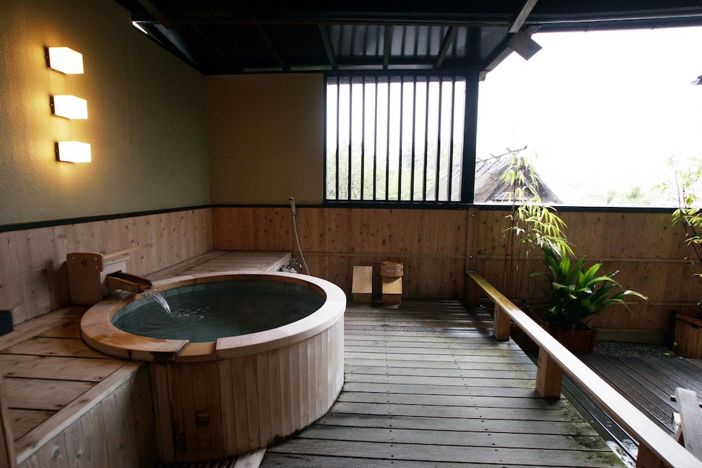 Yufuin Kotobuki Hananosho 33/65