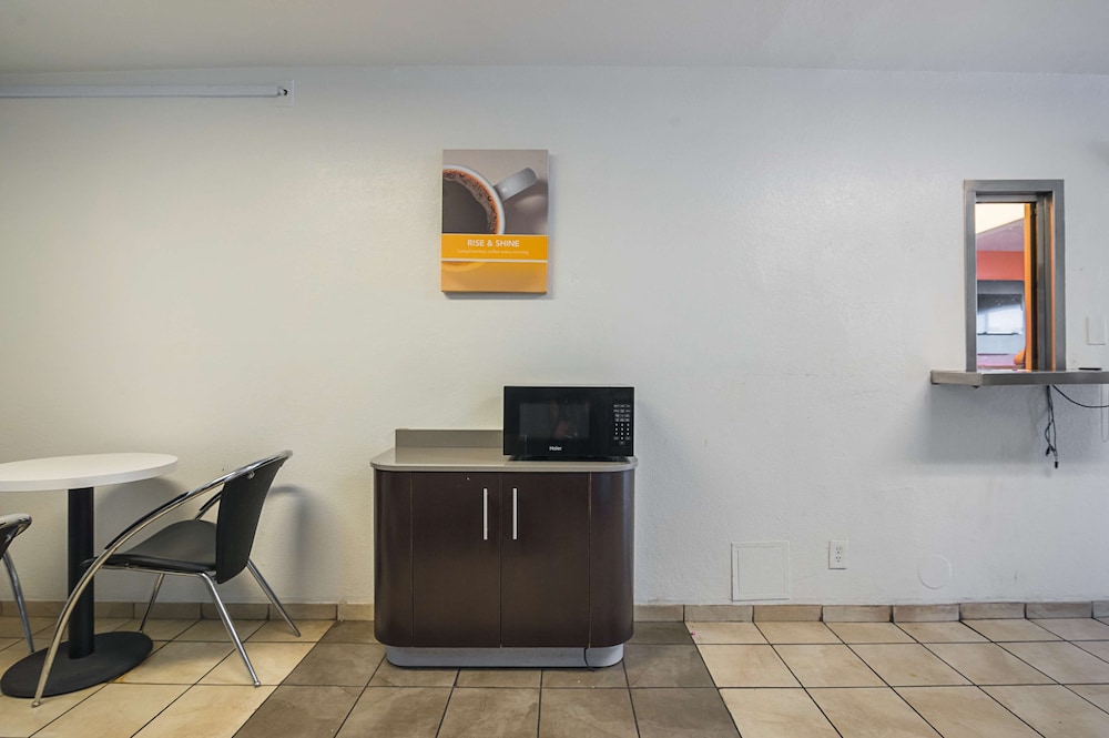 Motel6 Bessemer, AL - Birmingham 51/62