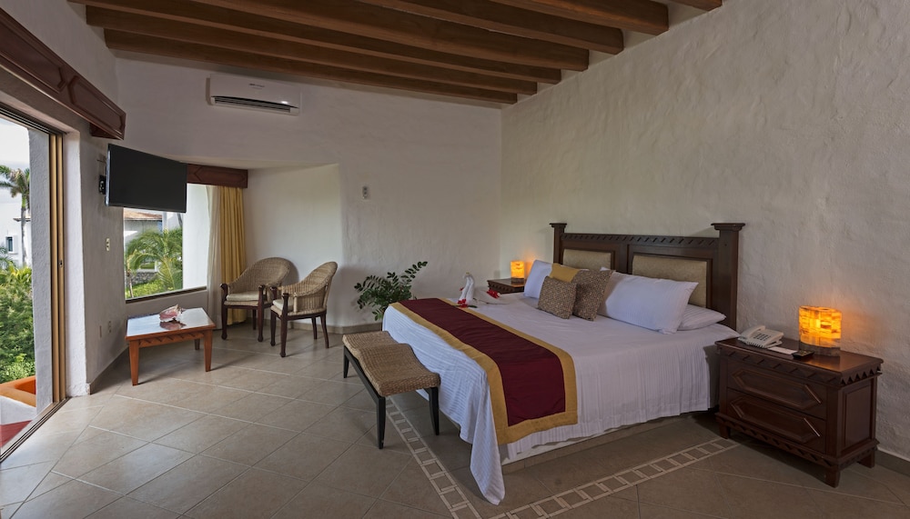 Punta Serena 3/50