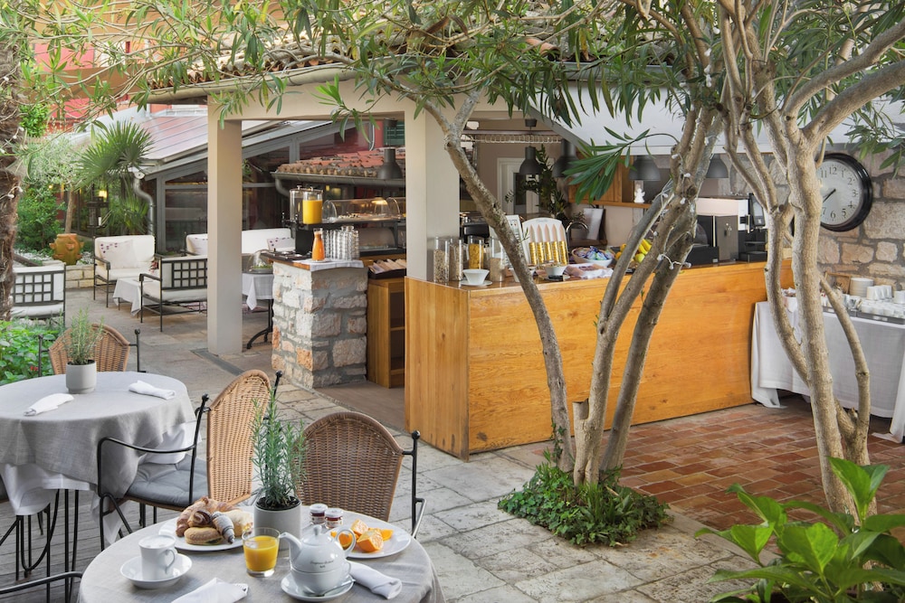 ANGELO D ORO HOTEL — 5
