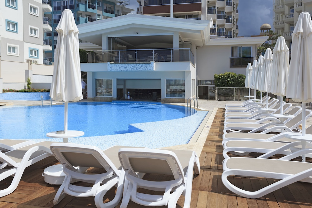 Xperia Saray Beach 8/67