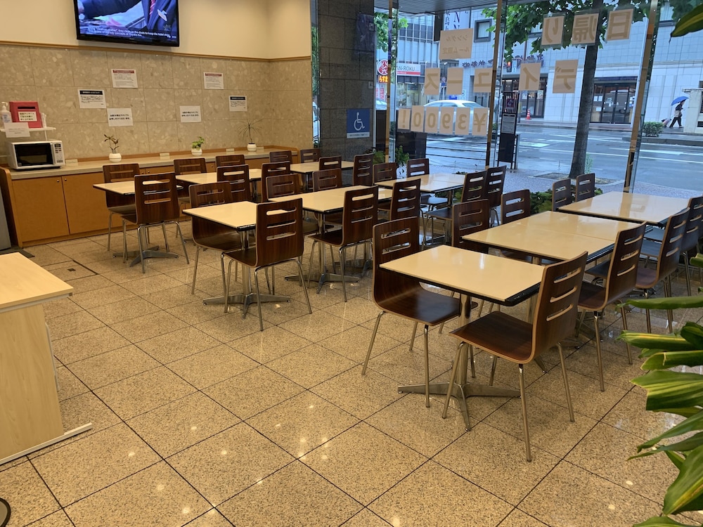 Toyoko Inn Kyoto Gojo Karasuma 55/64