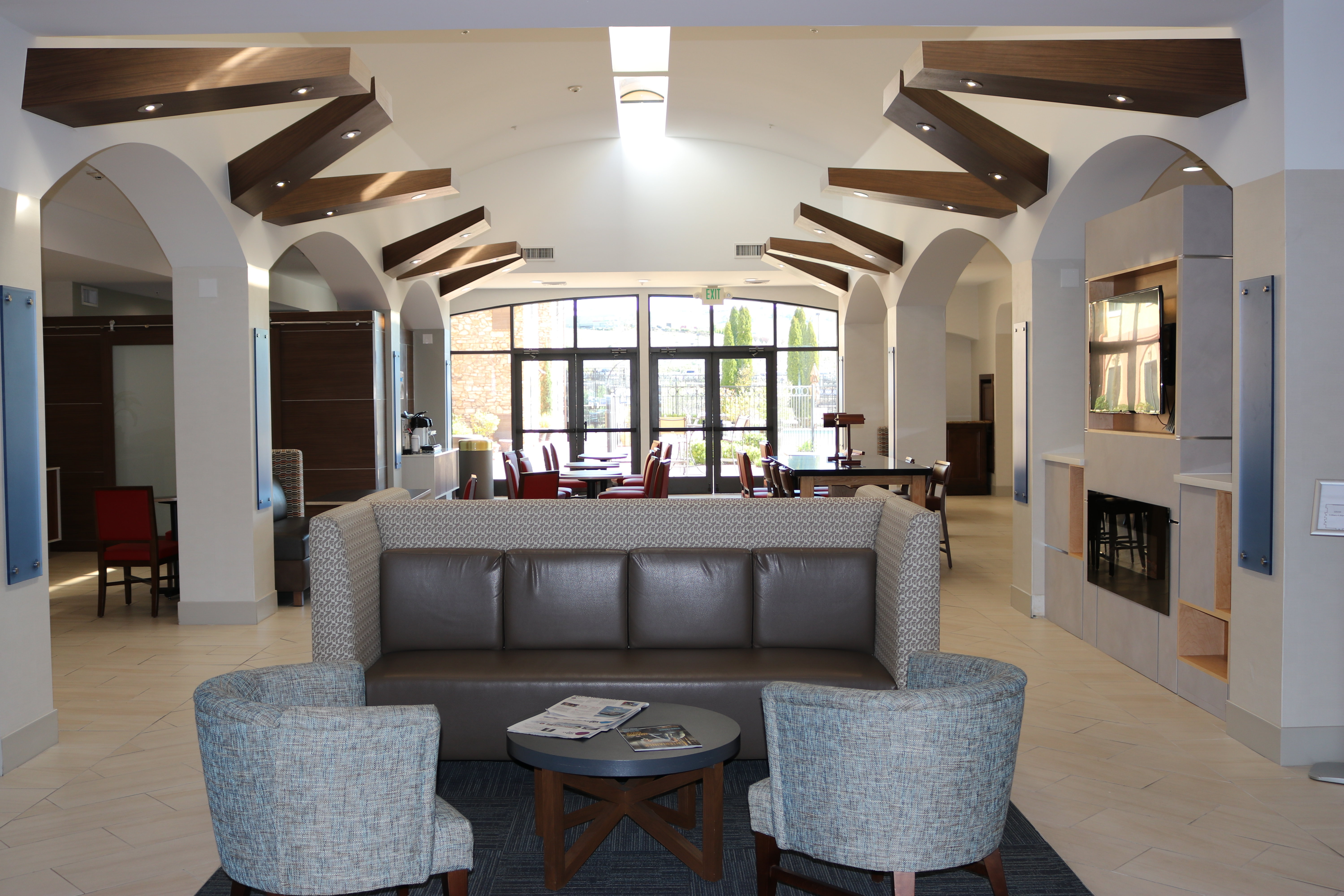 Holiday Inn Express Hotel And Suites el Dorado Hills 50/70