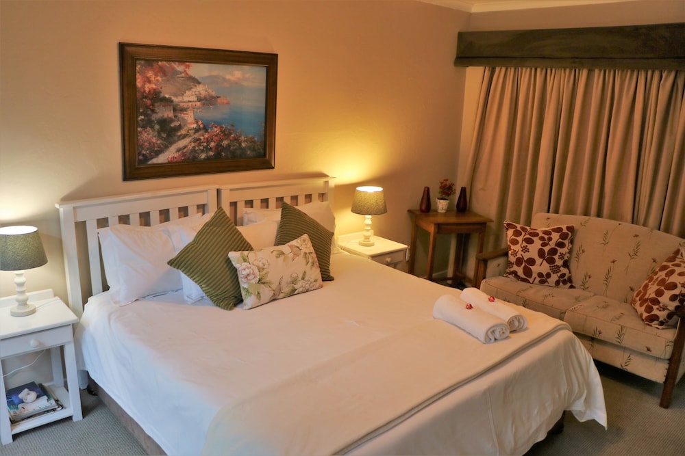 Reef View Bnb 11/50