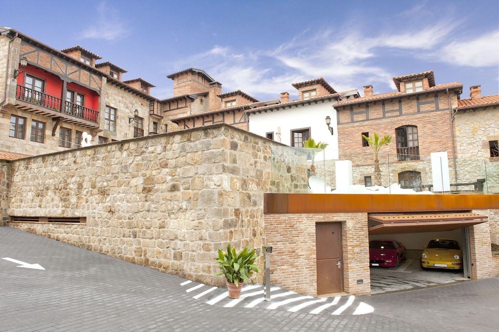 Costa Esmeralda Suites 40/50