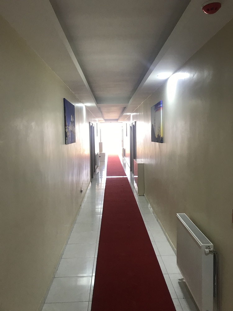 Gunes Otel 24/42