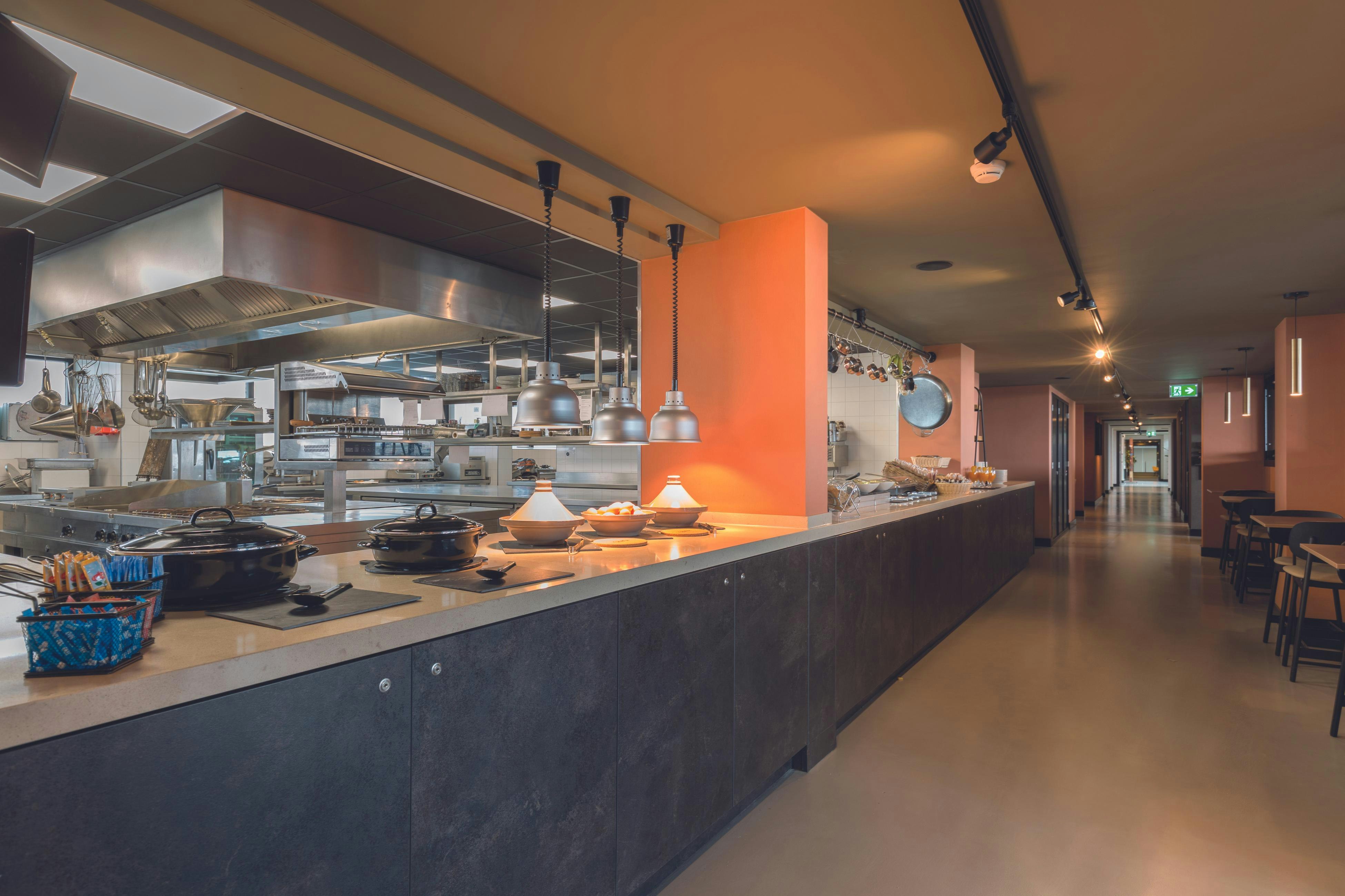 Leonardo Hotel Ijmuiden Seaport Beach 32/42