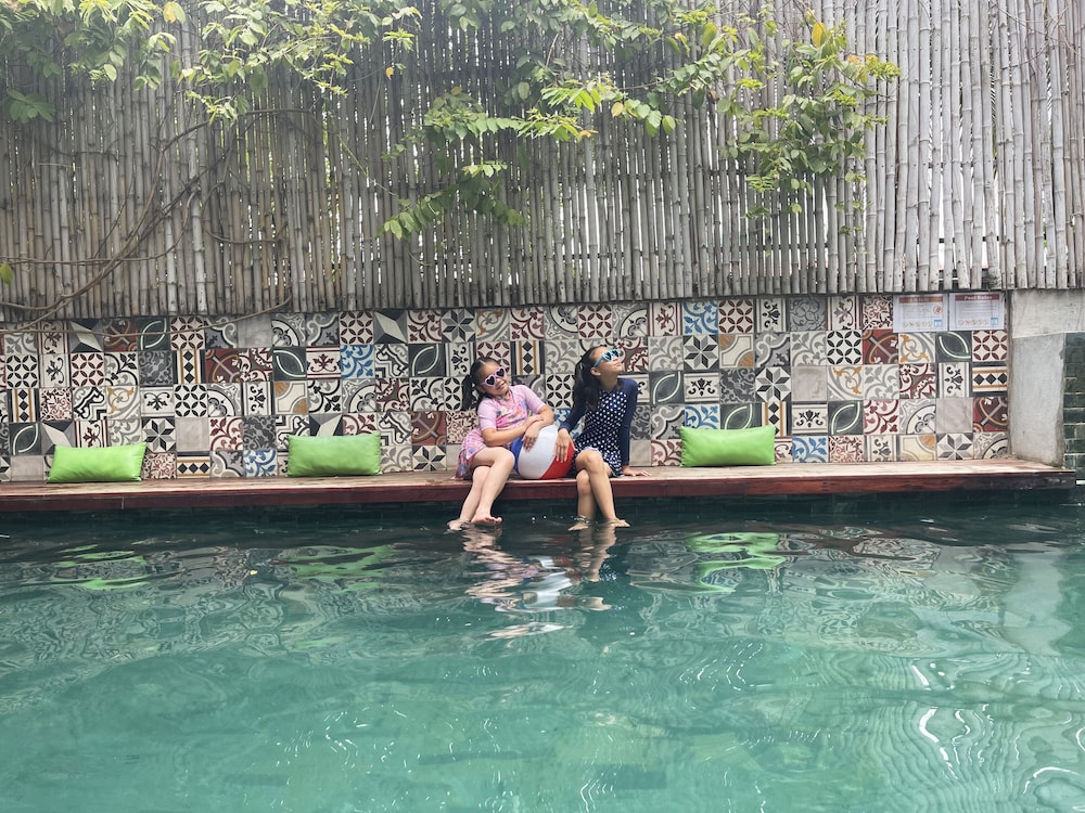 Sarina Boutique Hotel 35/50