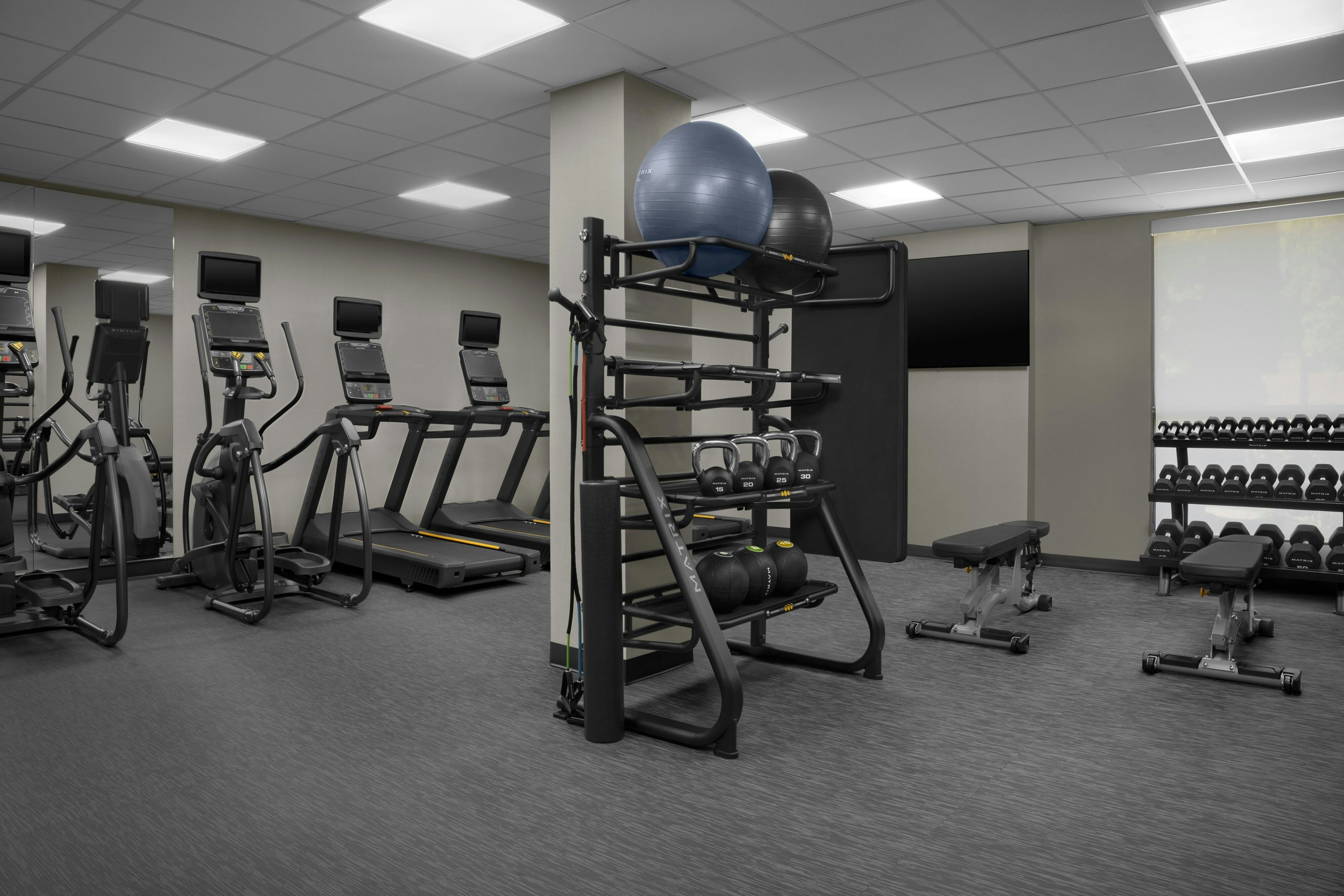 Courtyard By Marriott Blacksburg 15/39