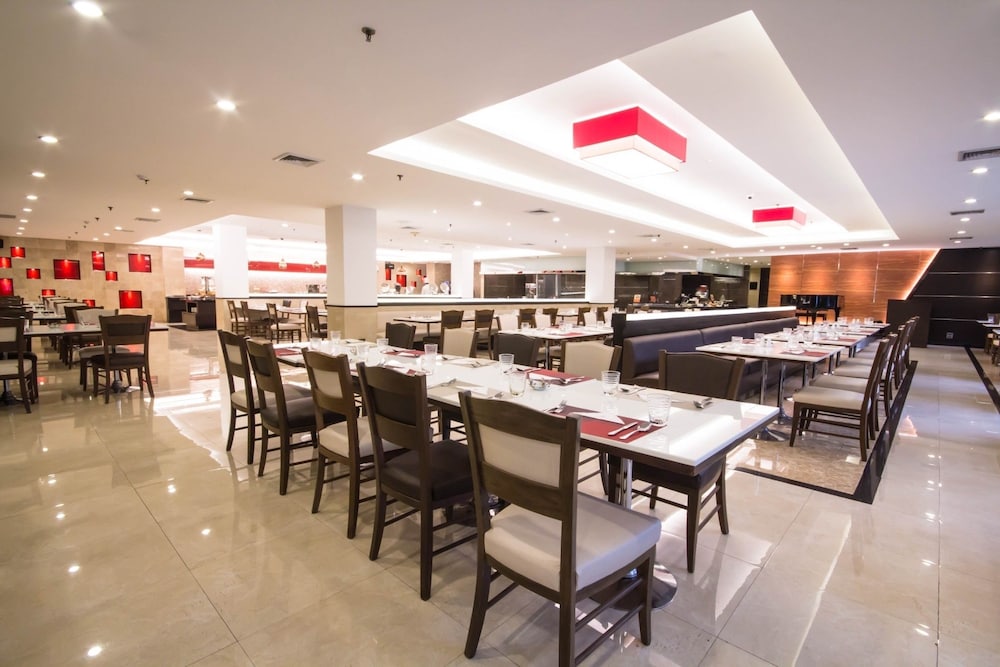 Sima Thani Hotel 47/50