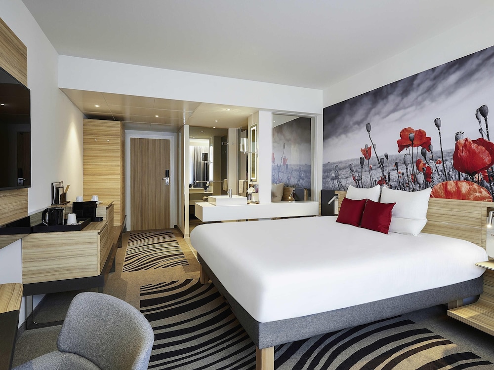 SUPERIOR, DOUBLE BED