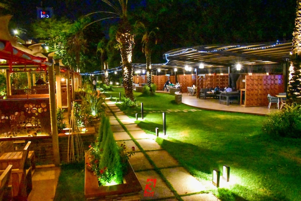 Hotel Boulevard Nairobi, City Centre CBD 44/47
