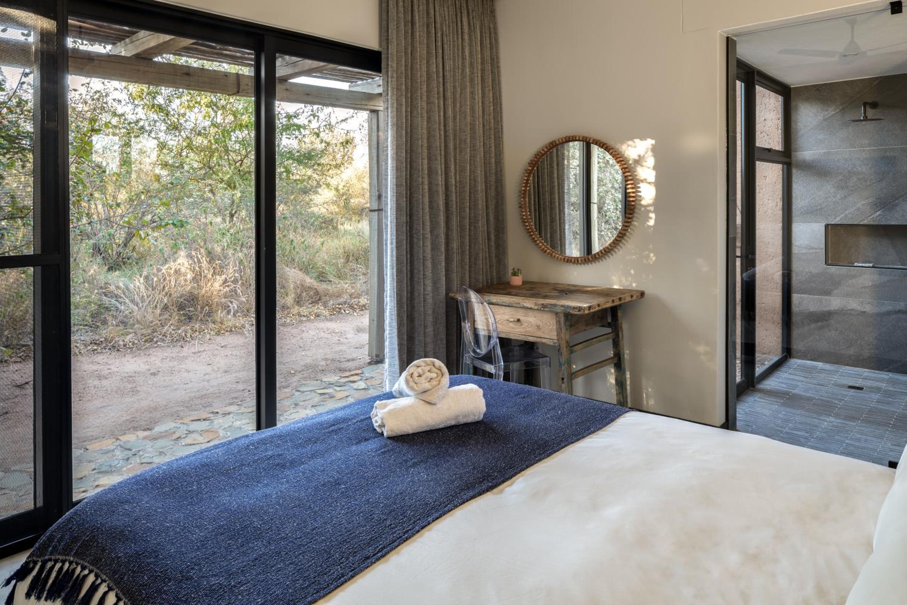 Rixile Kruger Lodge 6/30