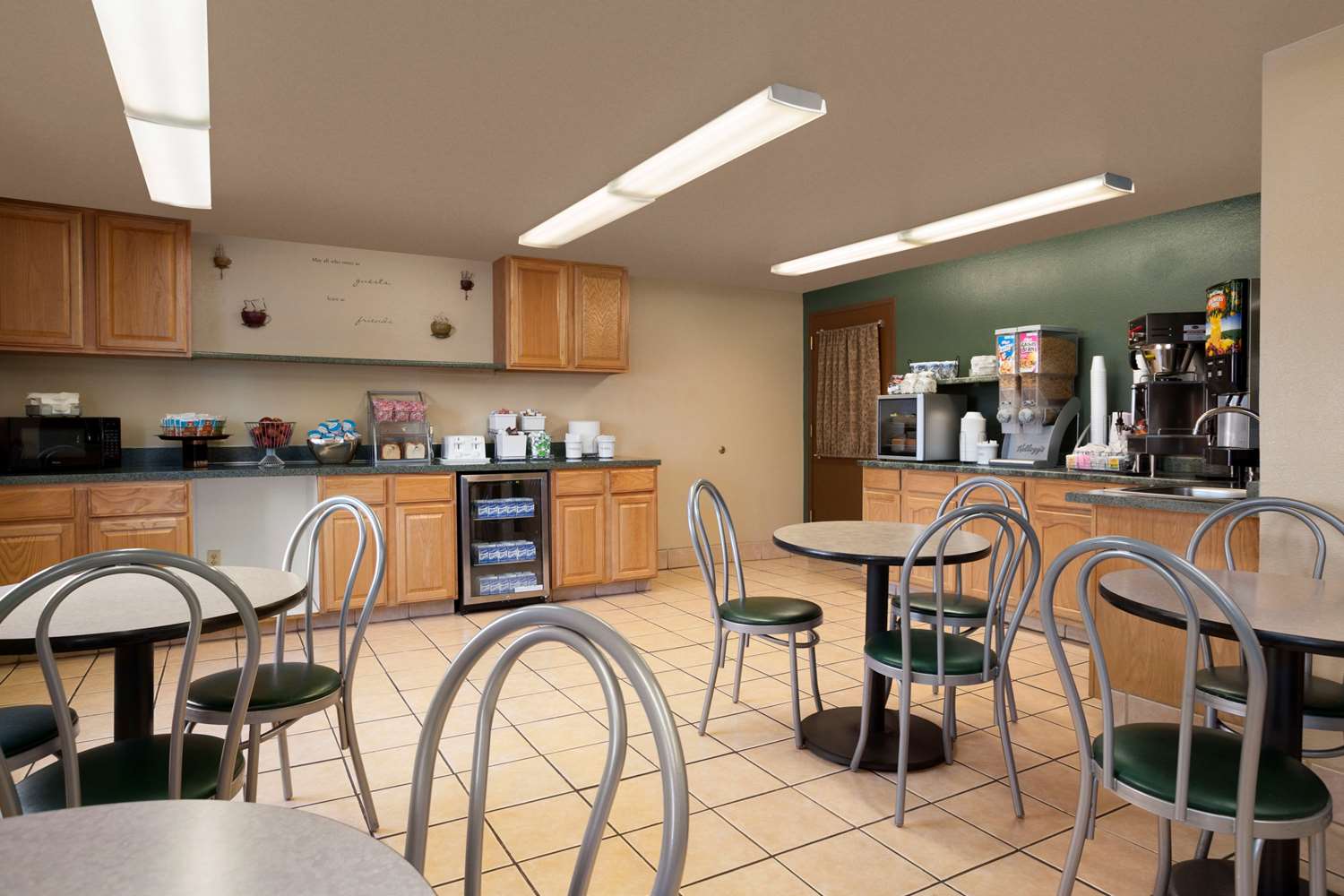 Super 8 by Wyndham Coeur d'Alene 23/32