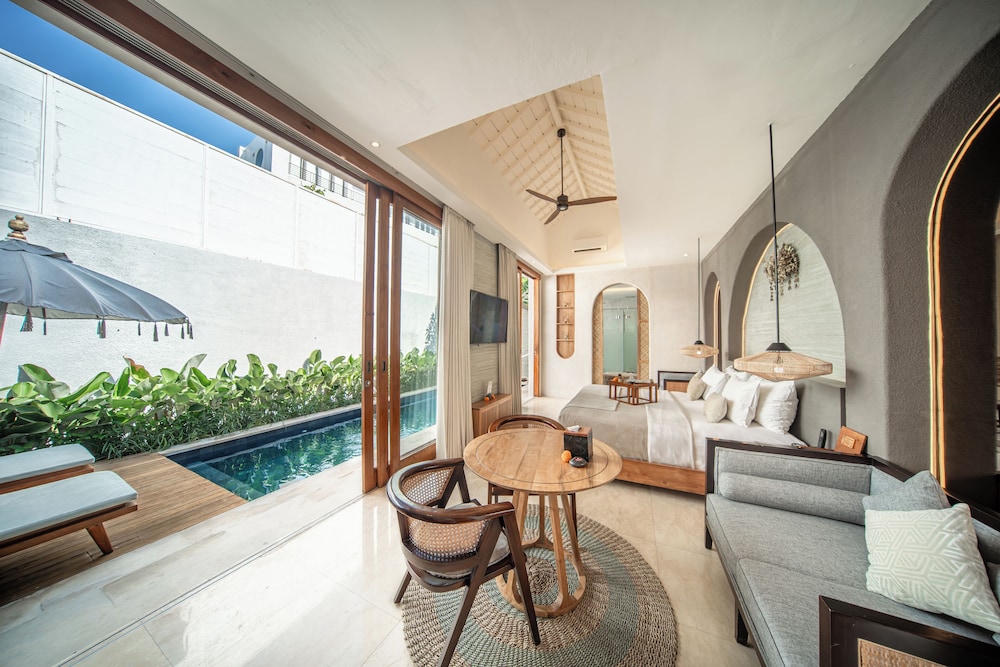 Astera Villa Seminyak by Ini Vie Hospitality 28/48