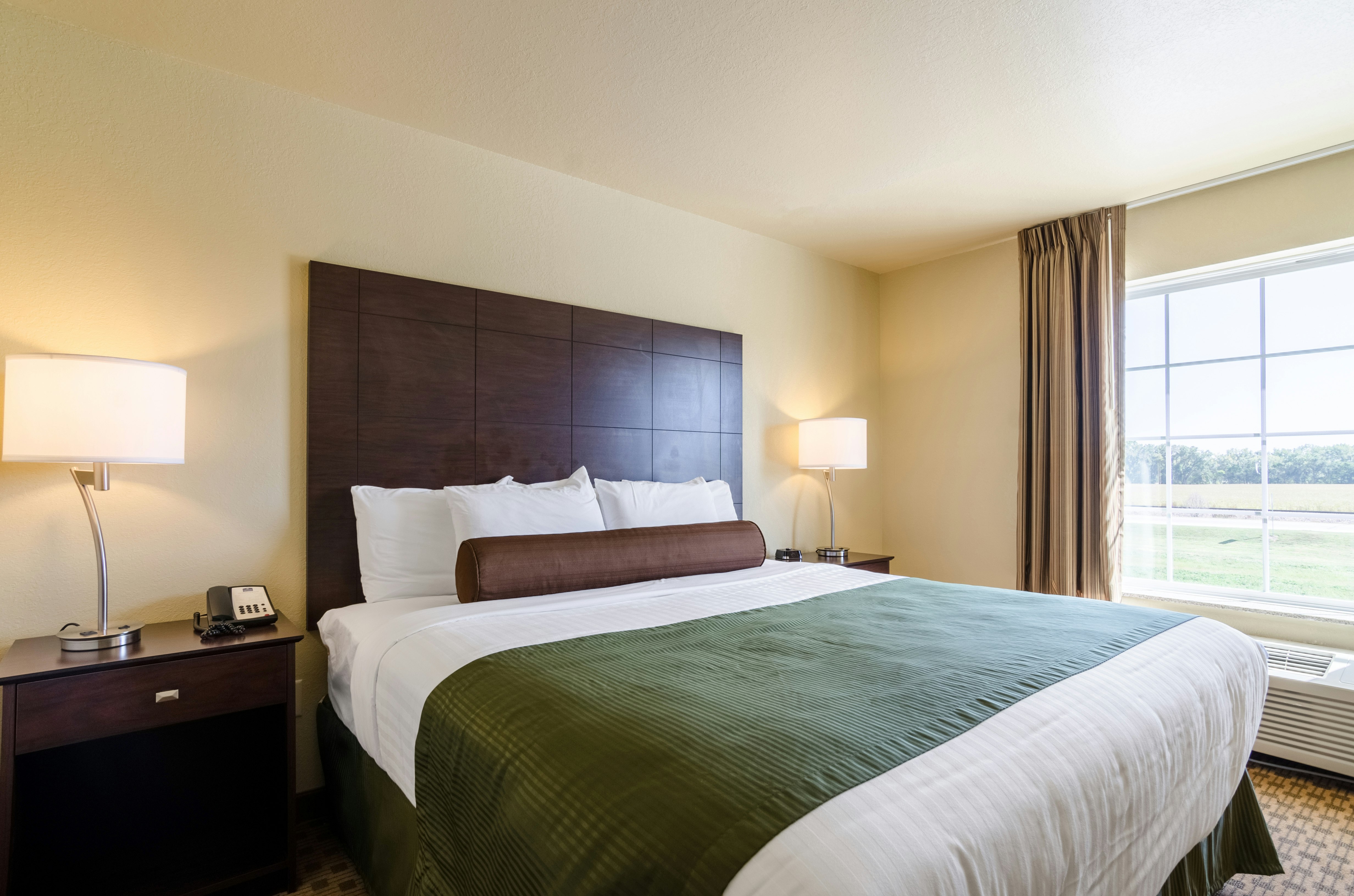 Cobblestone Inn and Suites Cambridge 14/38