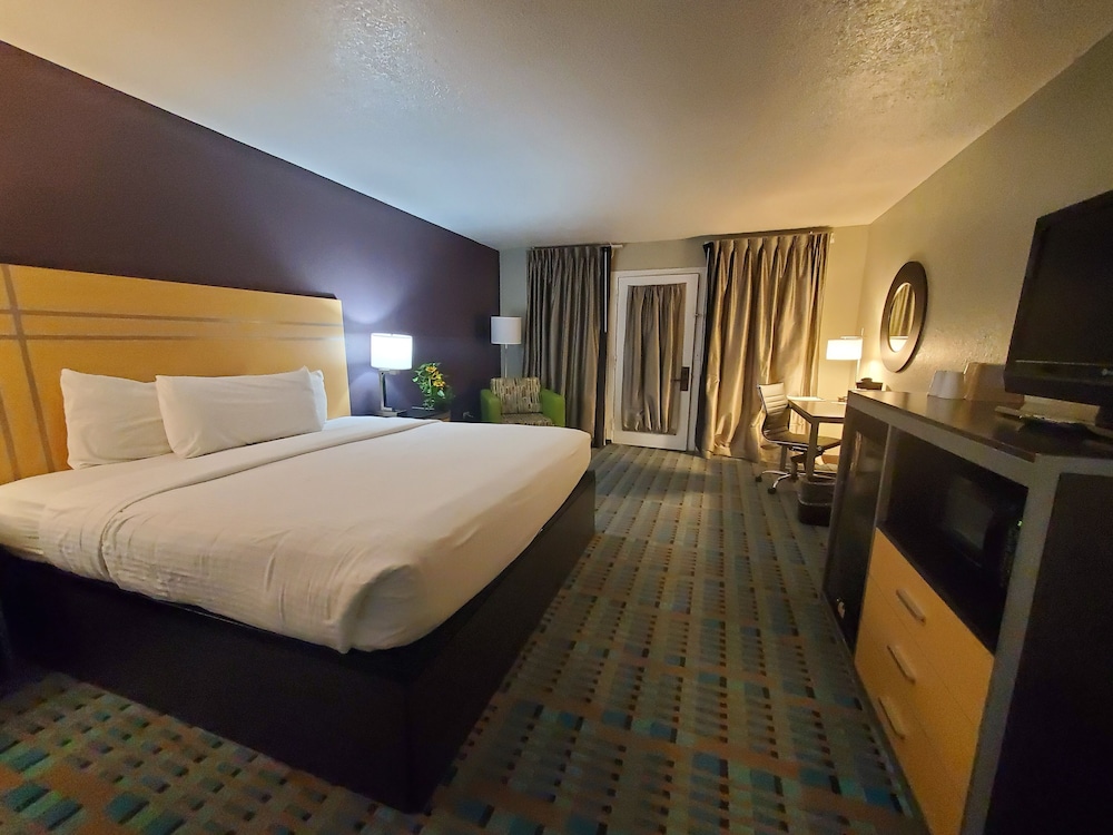 Studio6 Suites Amarillo, TX West Medical Center 11/45