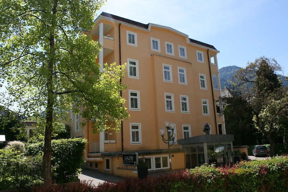 Galerie-Hotel Bad Reichenhall 5/69