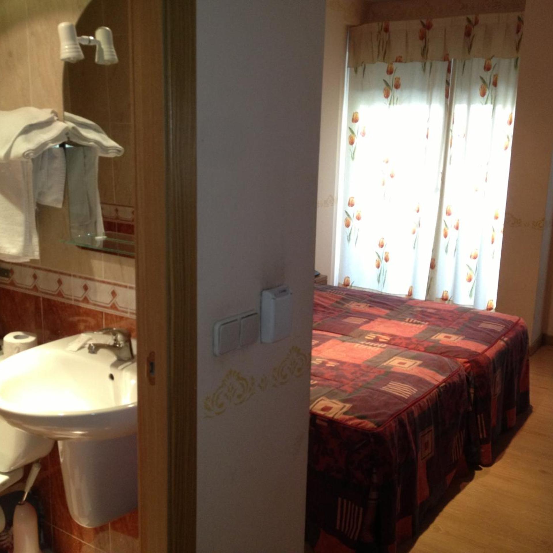 Hotel Don Angel 33/48