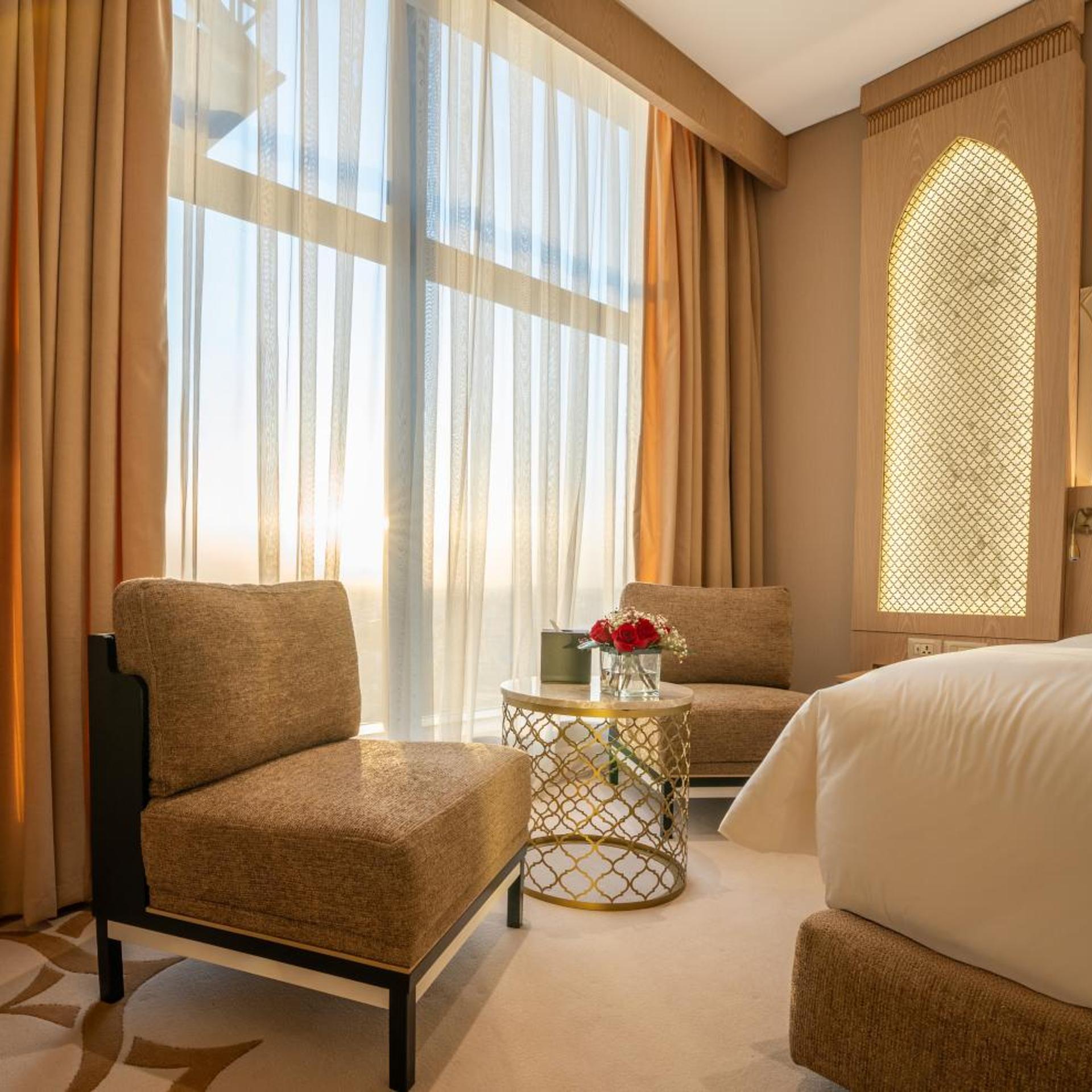 World Heart Hotel 43/57
