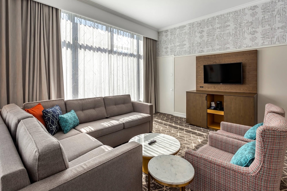 Hilton Vacation Club Hotel Blake Chicago 24/40