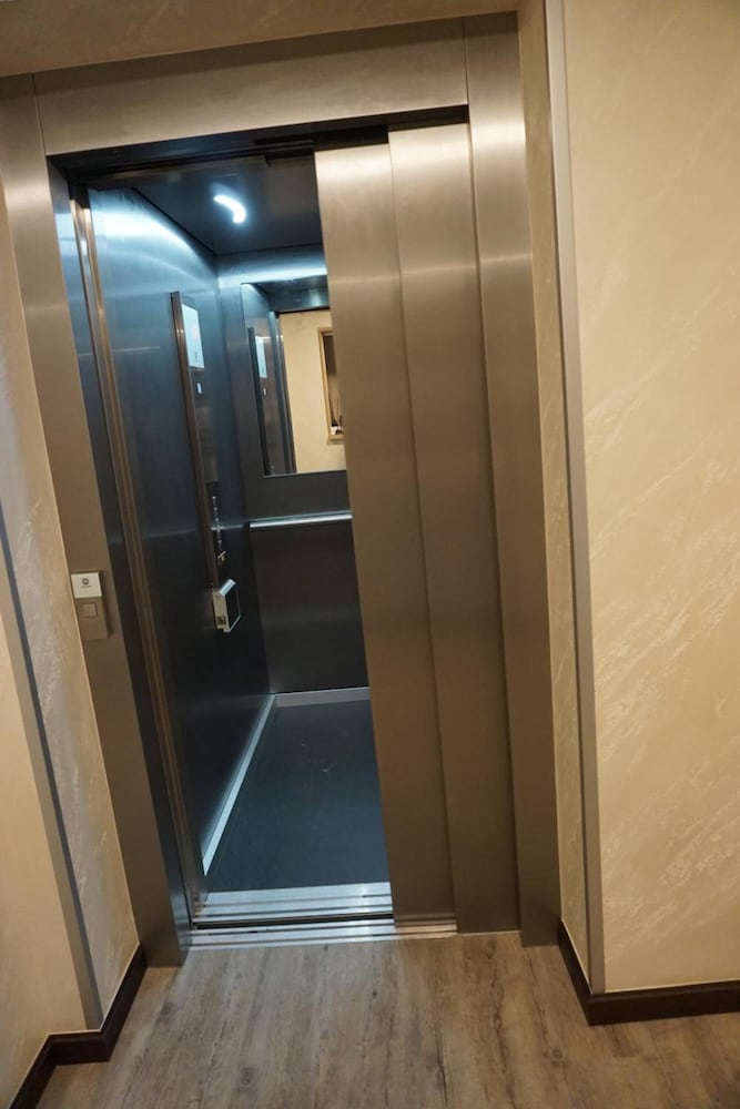 Hotel Weinhaus Grebel 7/49