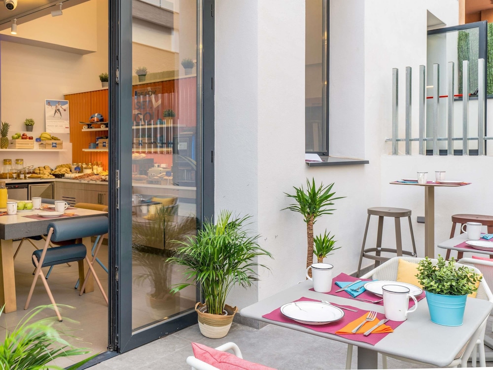 ibis budget Valencia Centro Puerto 14/23