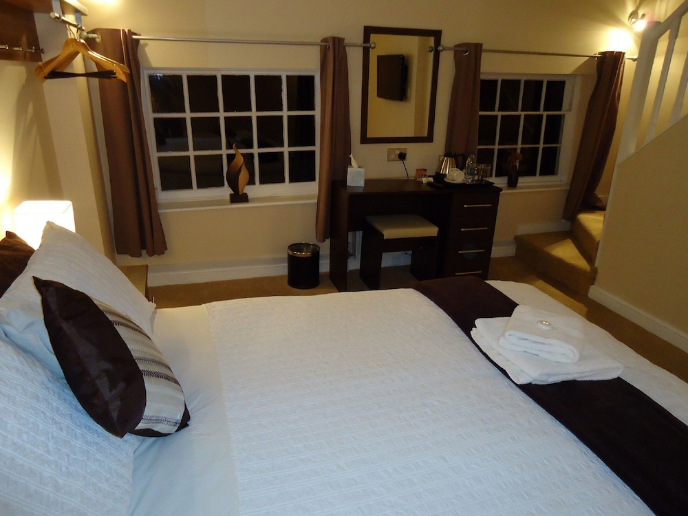 The Silverton Inn - B&B 14/30