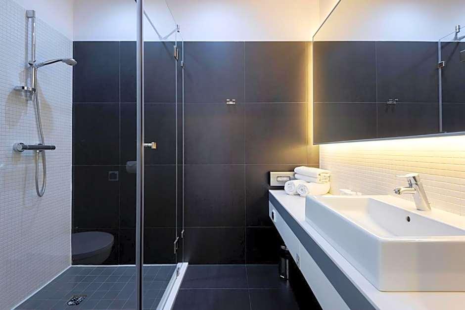 POZIOM 511 DESIGN HOTEL & SPA 42/46
