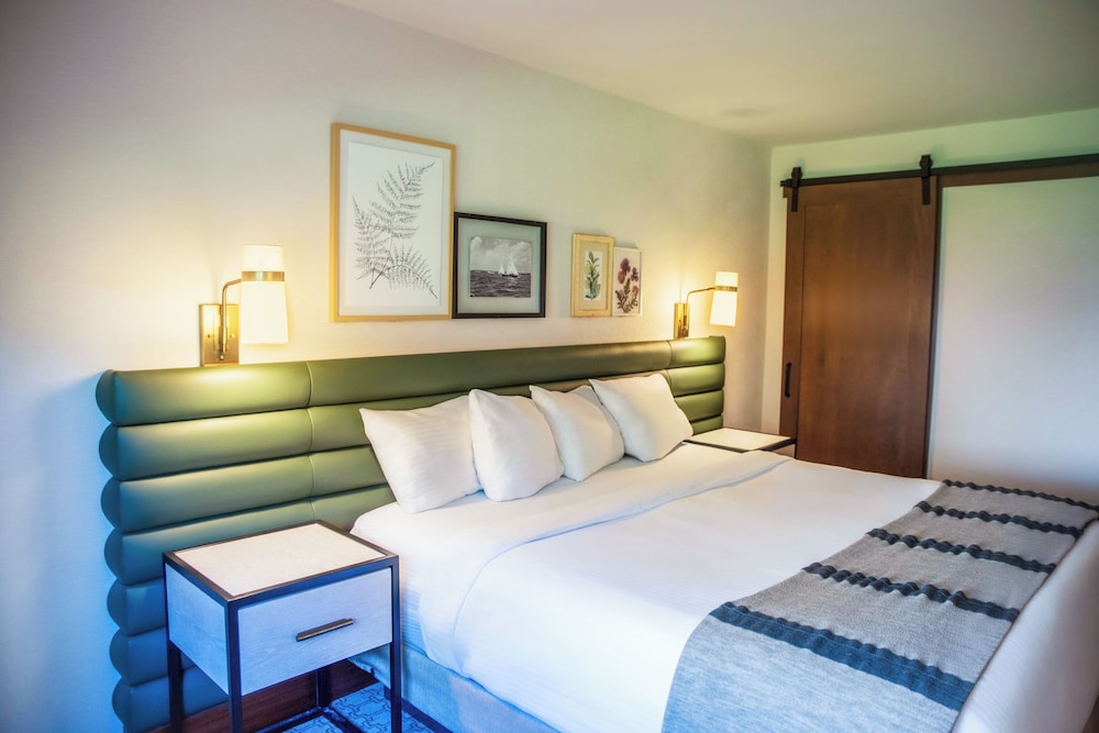 The Ingleside Hotel 6/45