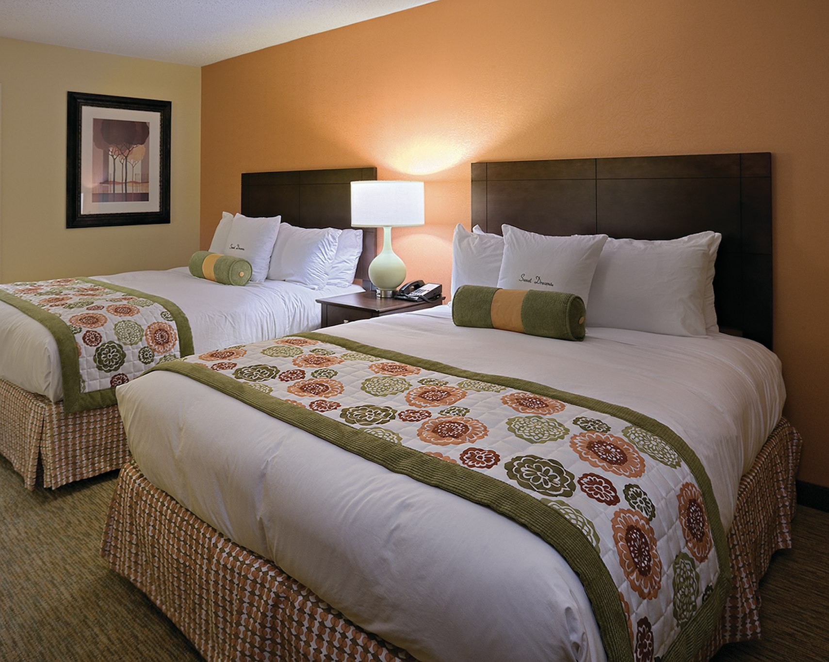 Doubletree Suites by Hilton at The Battery Atlanta 27/81