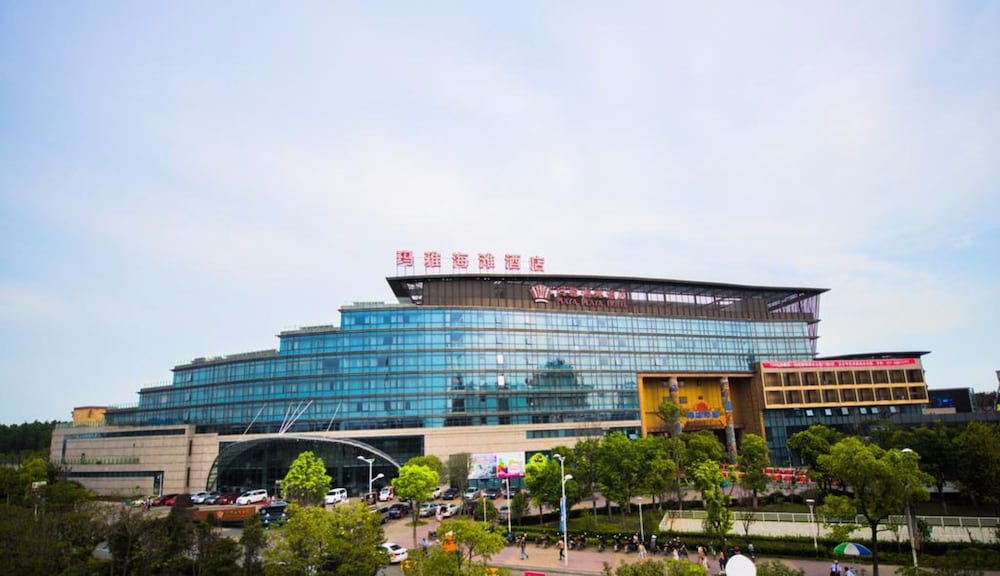 Maya Gleetour Hotel Wuhan OCT 1/50