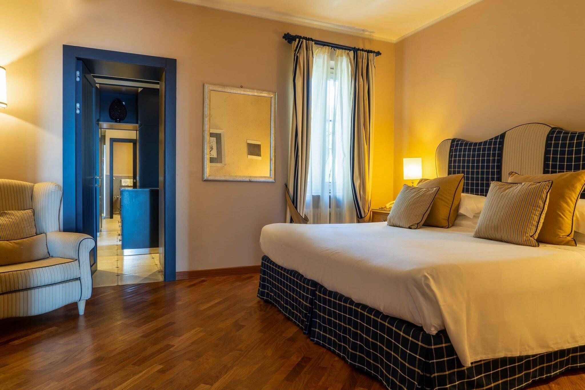 2 Bedrooms, Villa