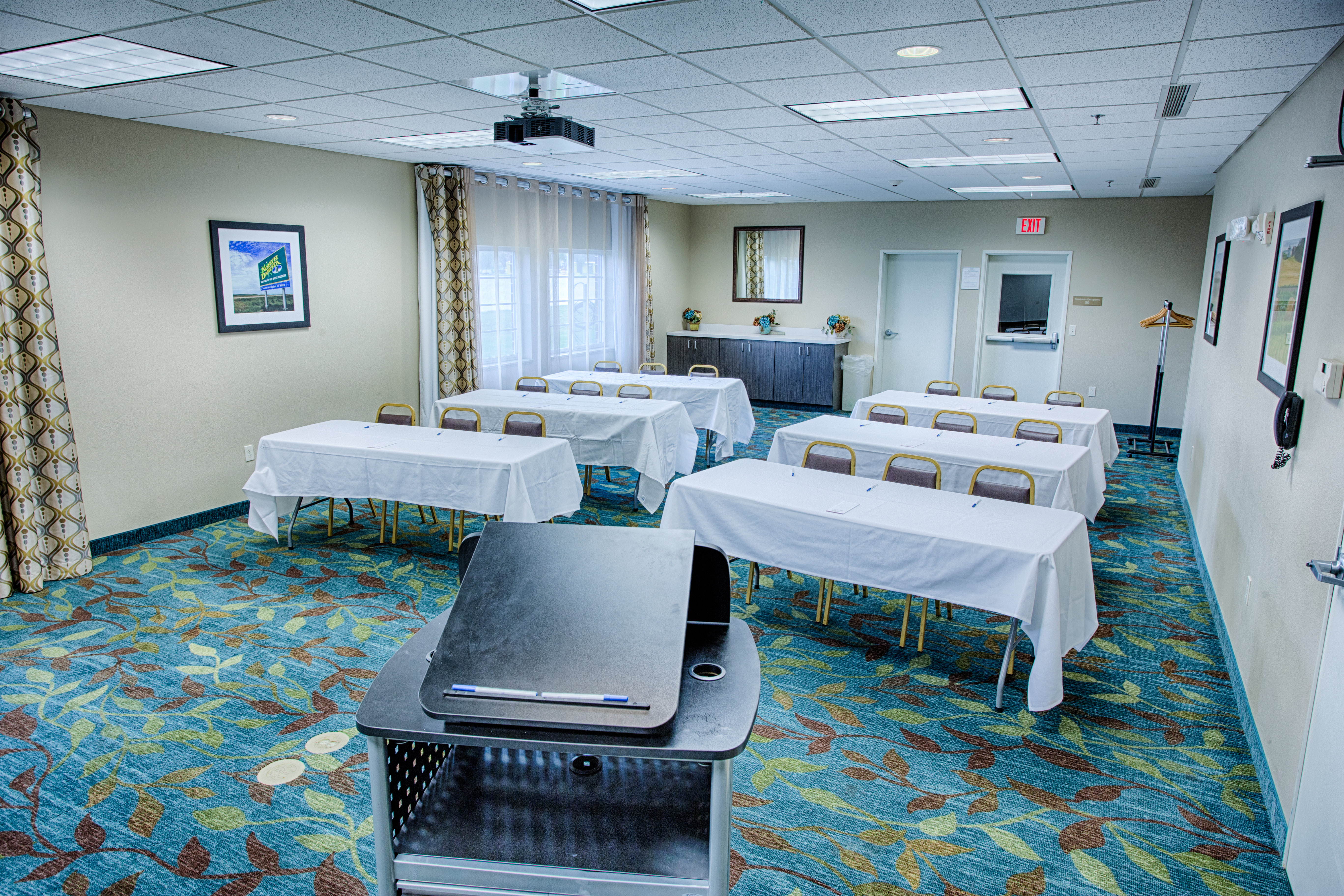 Candlewood Suites Fargo N Dakota State University 15/56