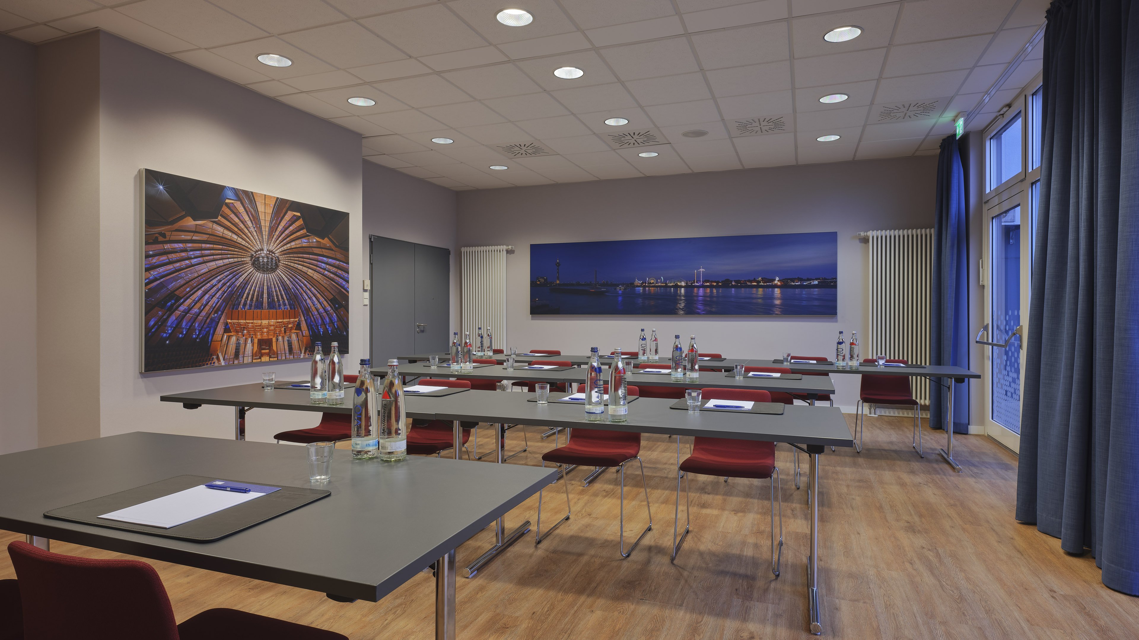 Holiday Inn Express Dusseldorf - City North 32/35