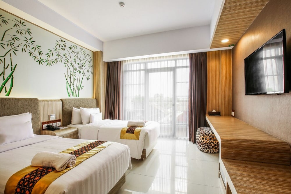 Kj Hotel 6/37