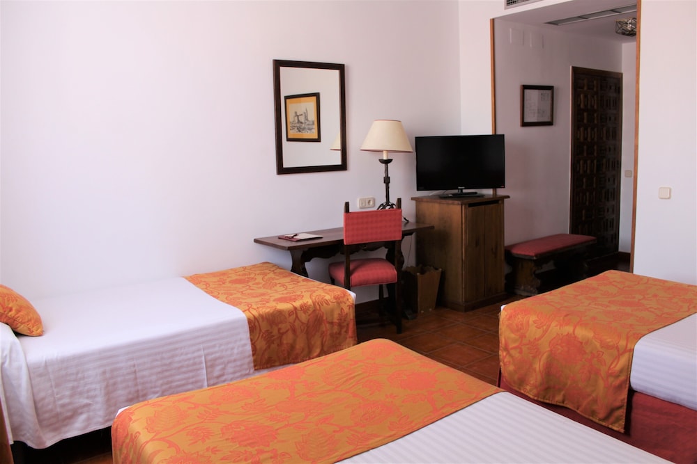 Hotel el Bedel 12/42